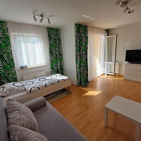 Schoene Ferienwohnung. Naehe Playmobil Und Messe Nbg Fürth Buitenkant foto