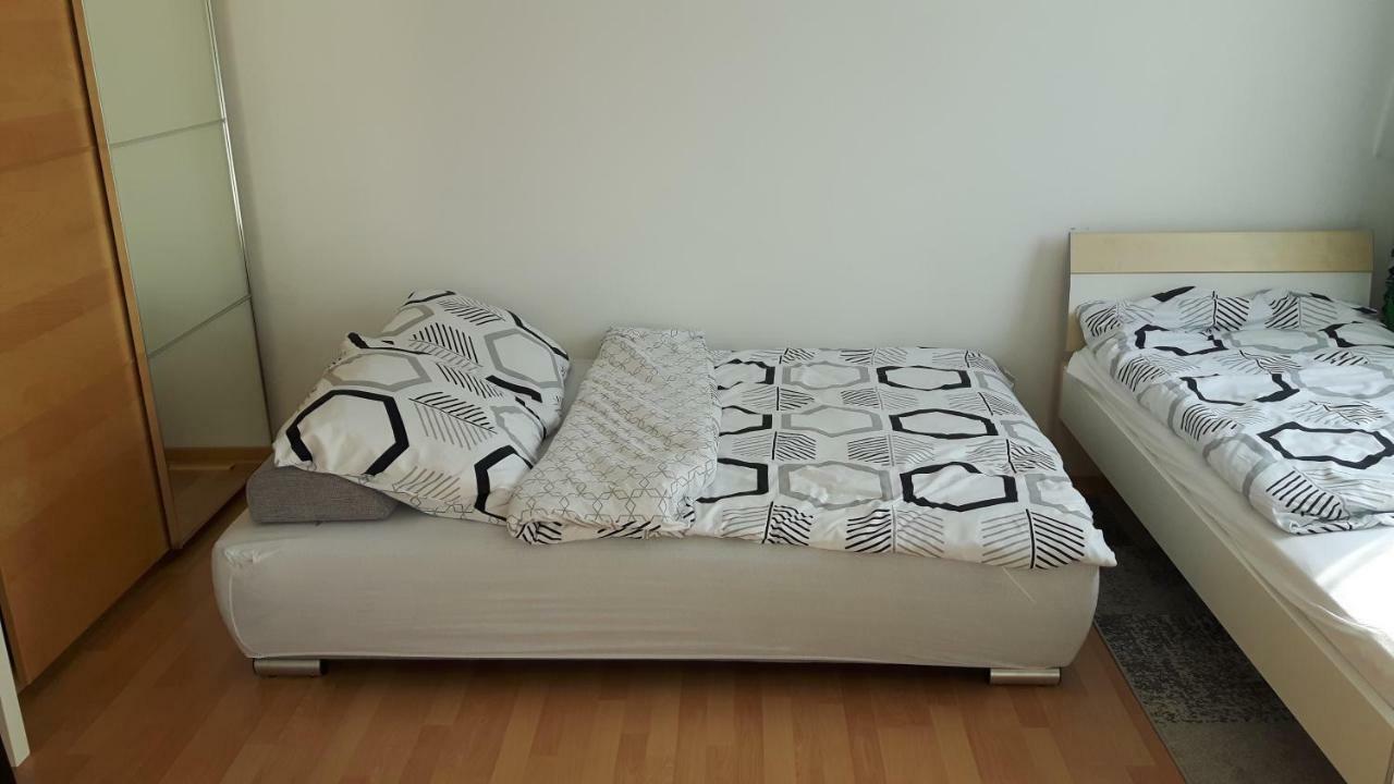 Schoene Ferienwohnung. Naehe Playmobil Und Messe Nbg Fürth Buitenkant foto