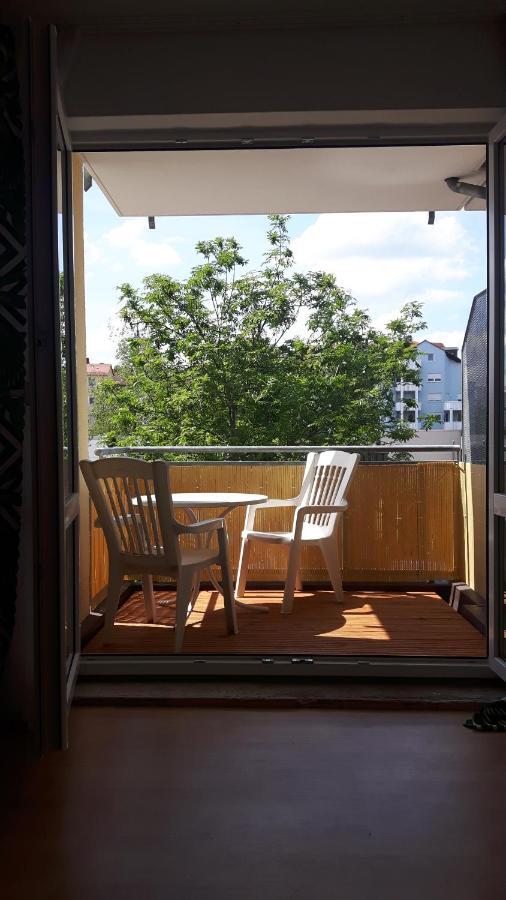 Schoene Ferienwohnung. Naehe Playmobil Und Messe Nbg Fürth Buitenkant foto